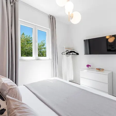 Maris Βίλα Mlini