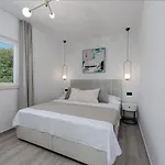 Maris * Mlini