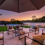 Maris Villa
