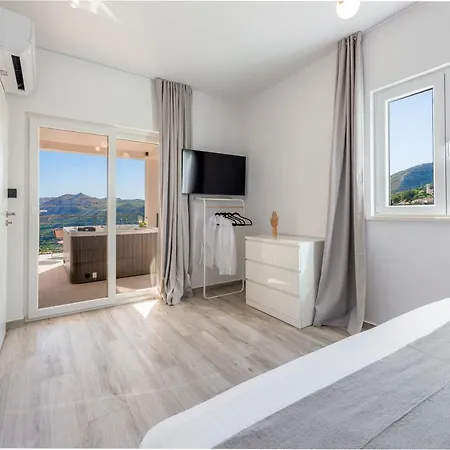 Villa Maris *
