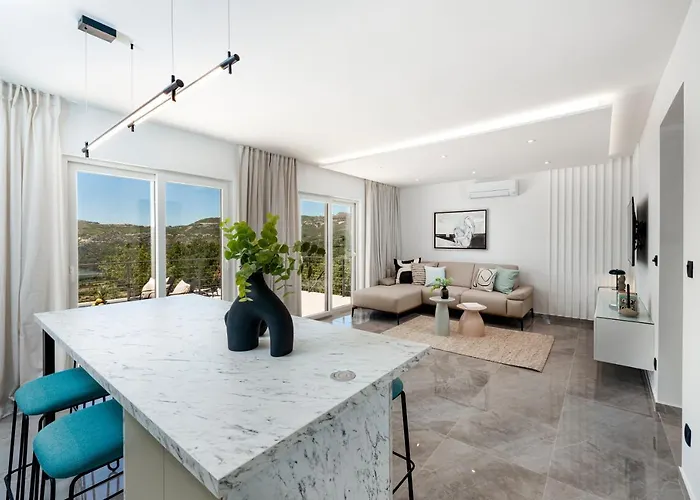 Maris 别墅 米利尼